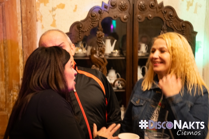 Padures muiža. Disco 80-90 noskaņa.