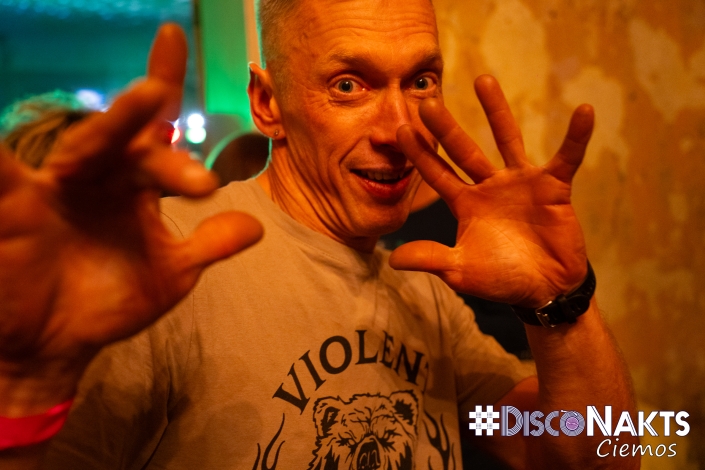 Padures muiža. Disco 80-90 noskaņa.