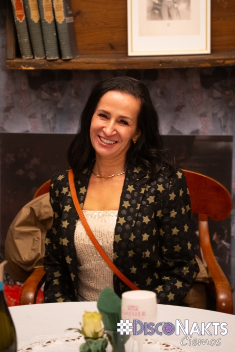 Padures muiža. Disco 80-90 noskaņa.