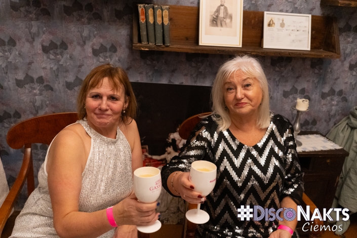 Padures muiža. Disco 80-90 noskaņa.