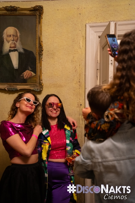 Padures muiža. Disco 80-90 noskaņa.