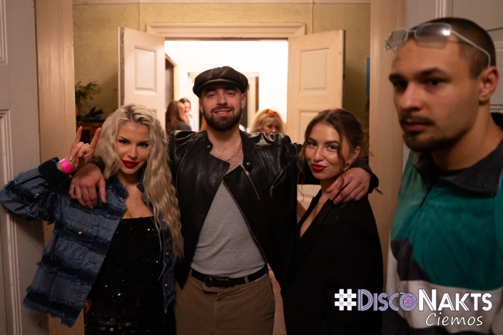 Padures muiža. Disco 80-90 noskaņa.