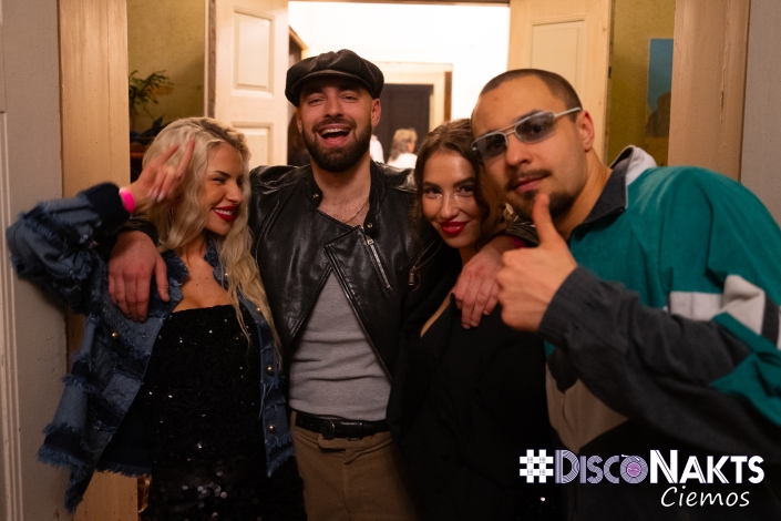 Padures muiža. Disco 80-90 noskaņa.